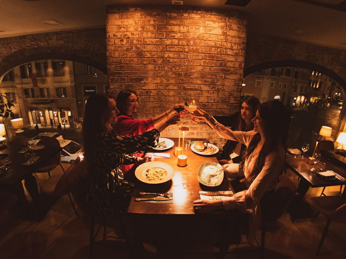 Aforisma Roma - Cena e Djset via del Tritone - foto 5