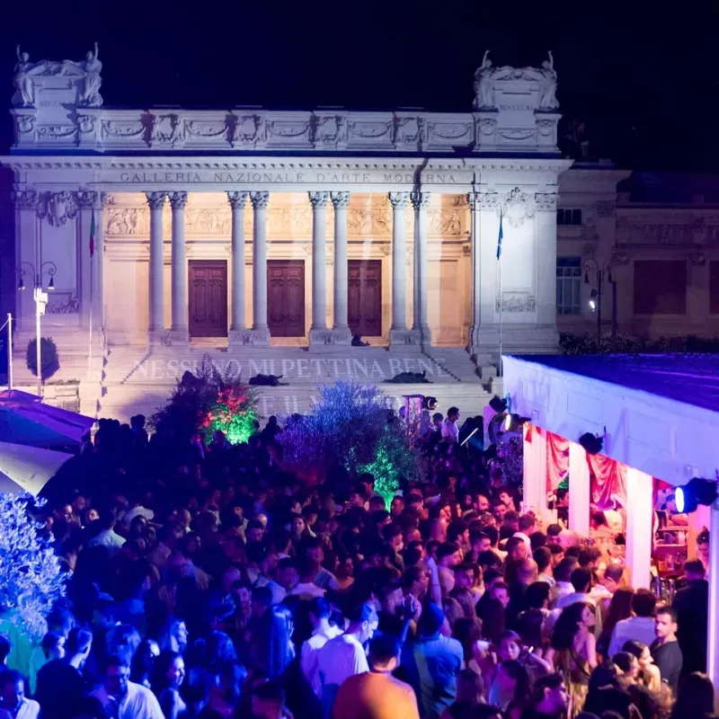 Satyrus Roma - Aperitivo e Serata Social a Villa Borghese