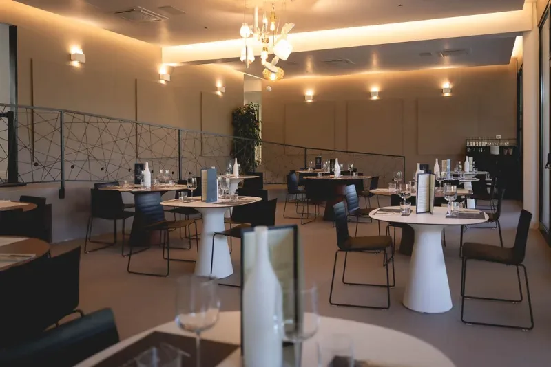 Volo Restaurant & Bar - Cena, Live Show e Discoteca a Ponte Milvio